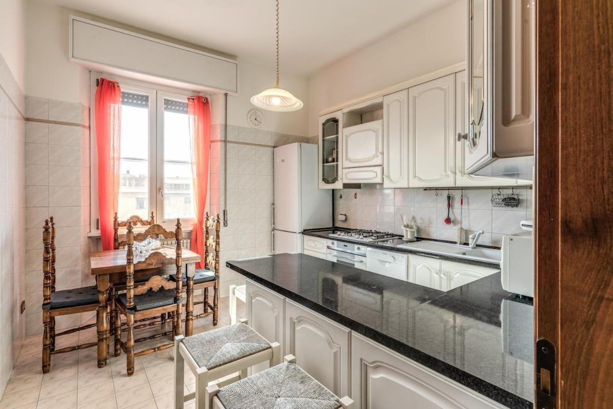 Near Trastevere Apartment Rom